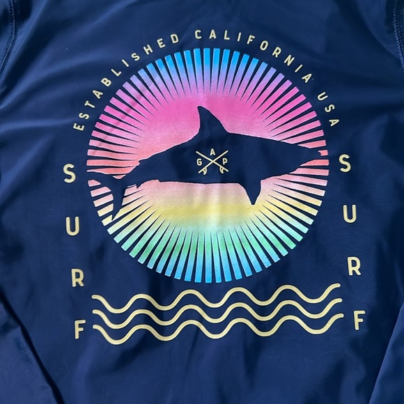 GAP Kids Rash Guard - Picture 2 of 4